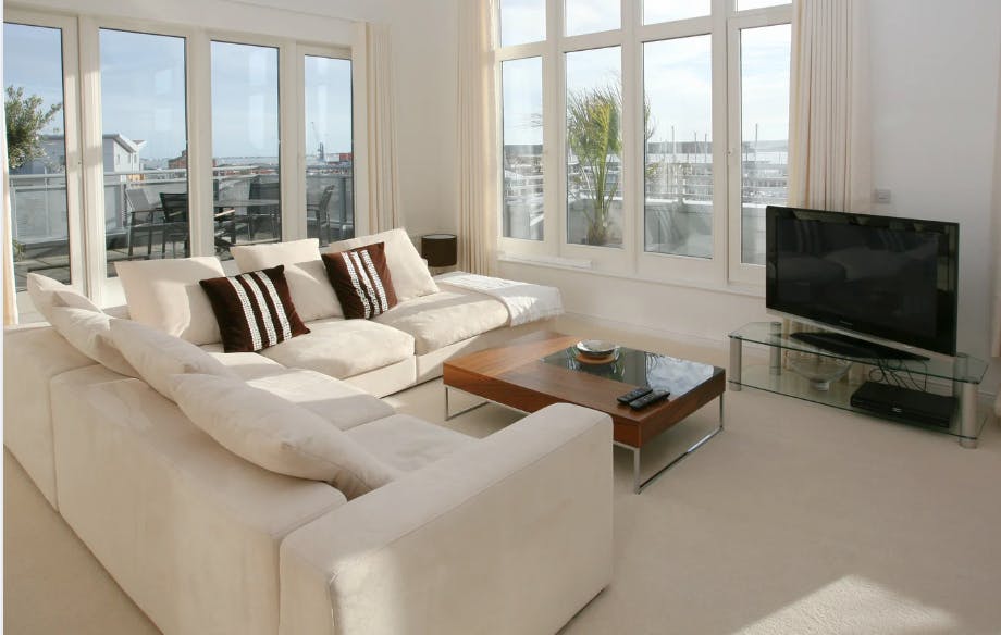 Securing Your Short-Term Rental: How to Keep Your Holiday Home or Serviced Apartment Safe